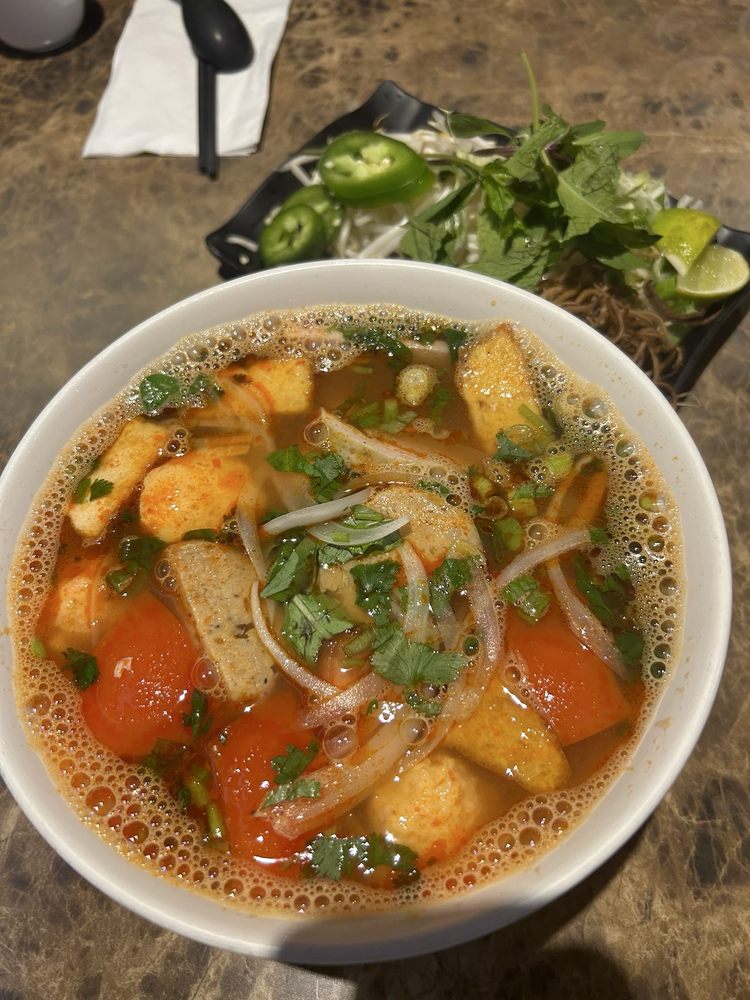 Crab Noodles Soup-bun Rieu Chay