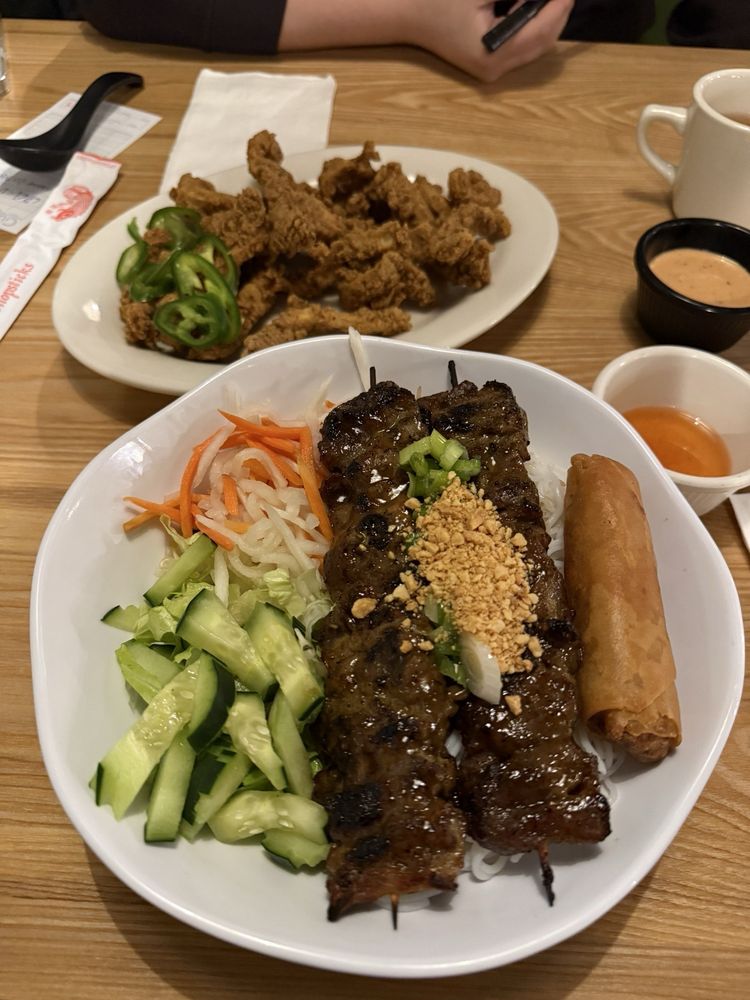 Bun Cha Gio Thit Xien Nuong