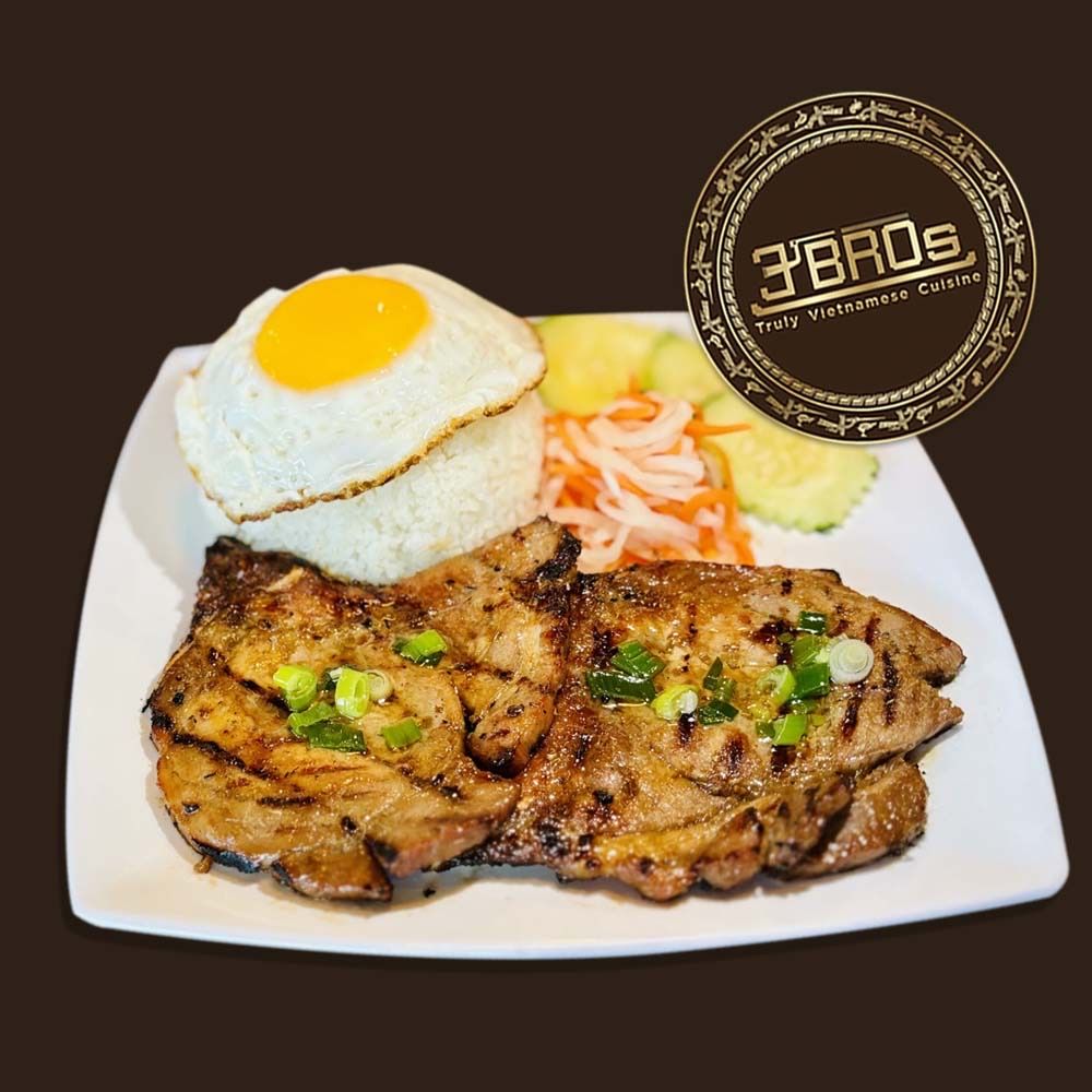 Grilled Pork Chop Broken Rice - Cơm Tấm Sườn Nướng