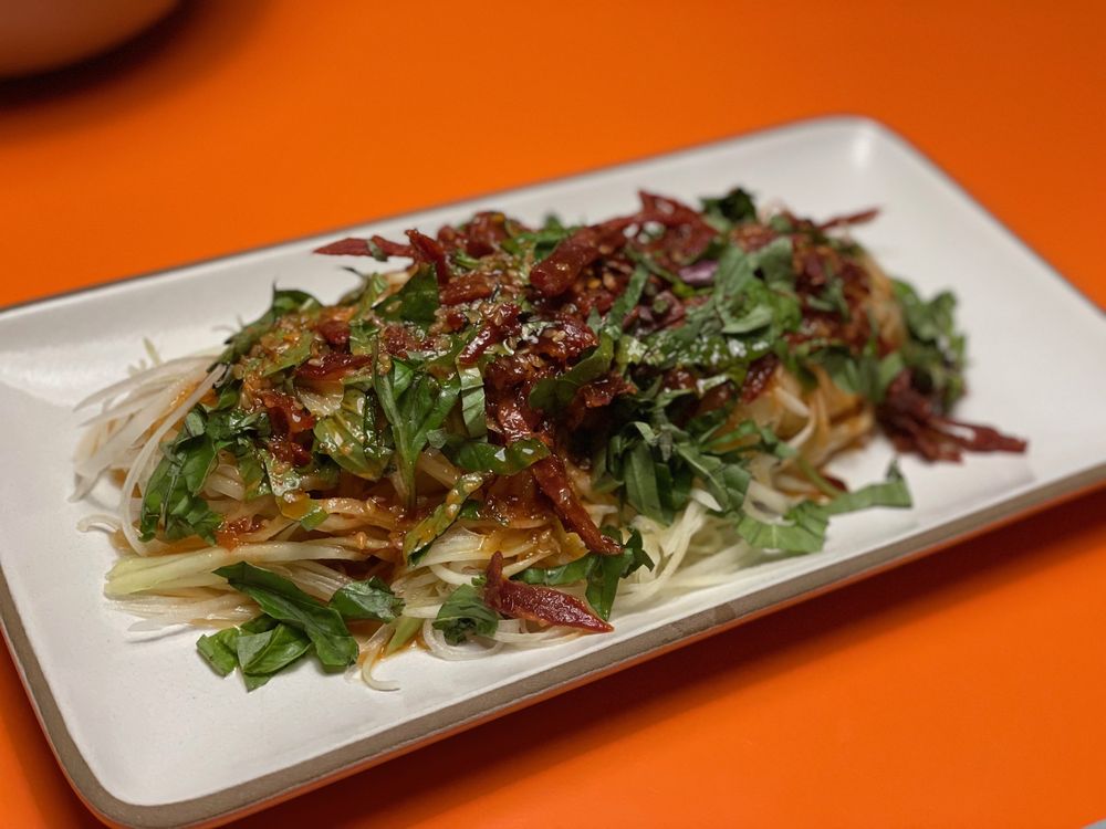 Green Papaya Salad with Beef Jerky