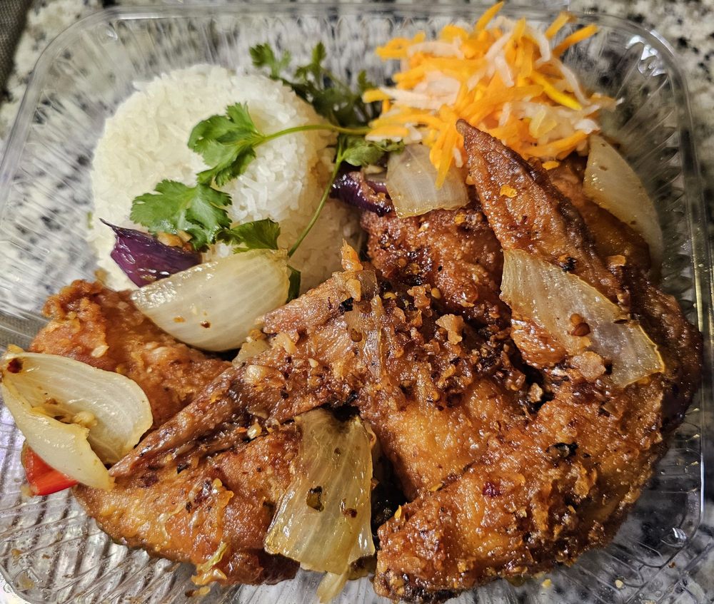 Canh Ga Chicken Wings