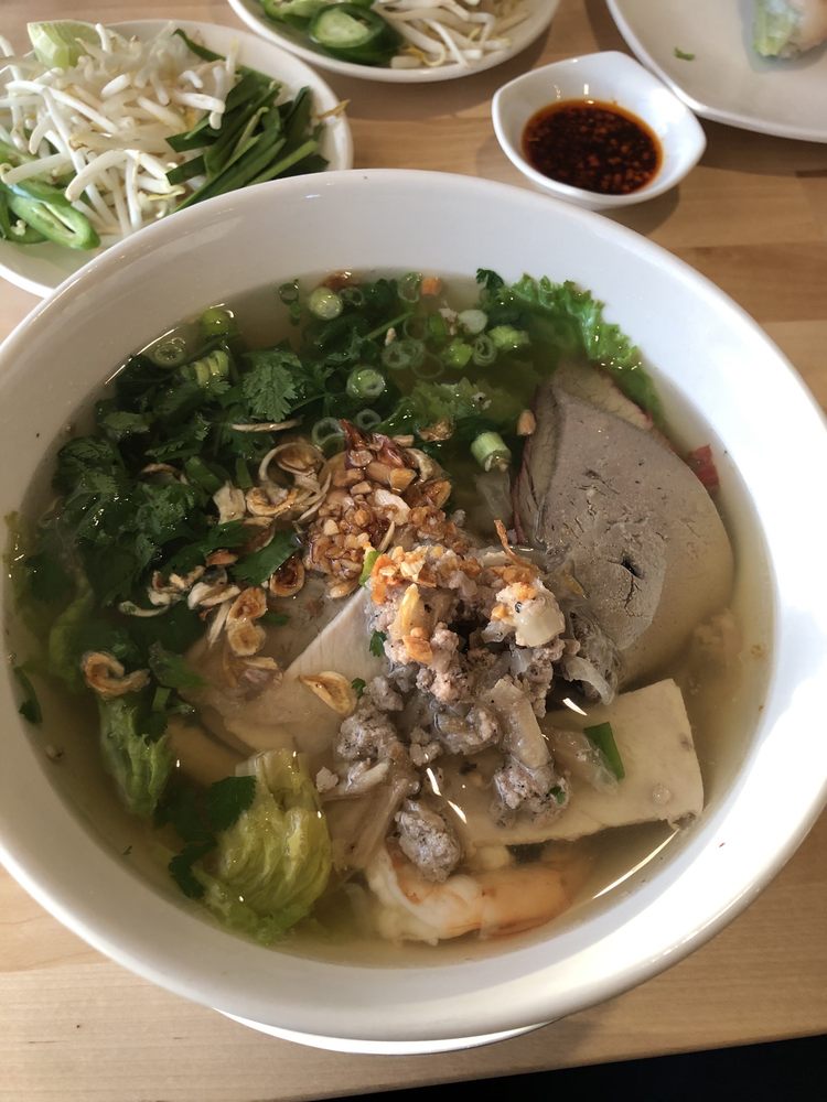 West Hills Combo Noodles