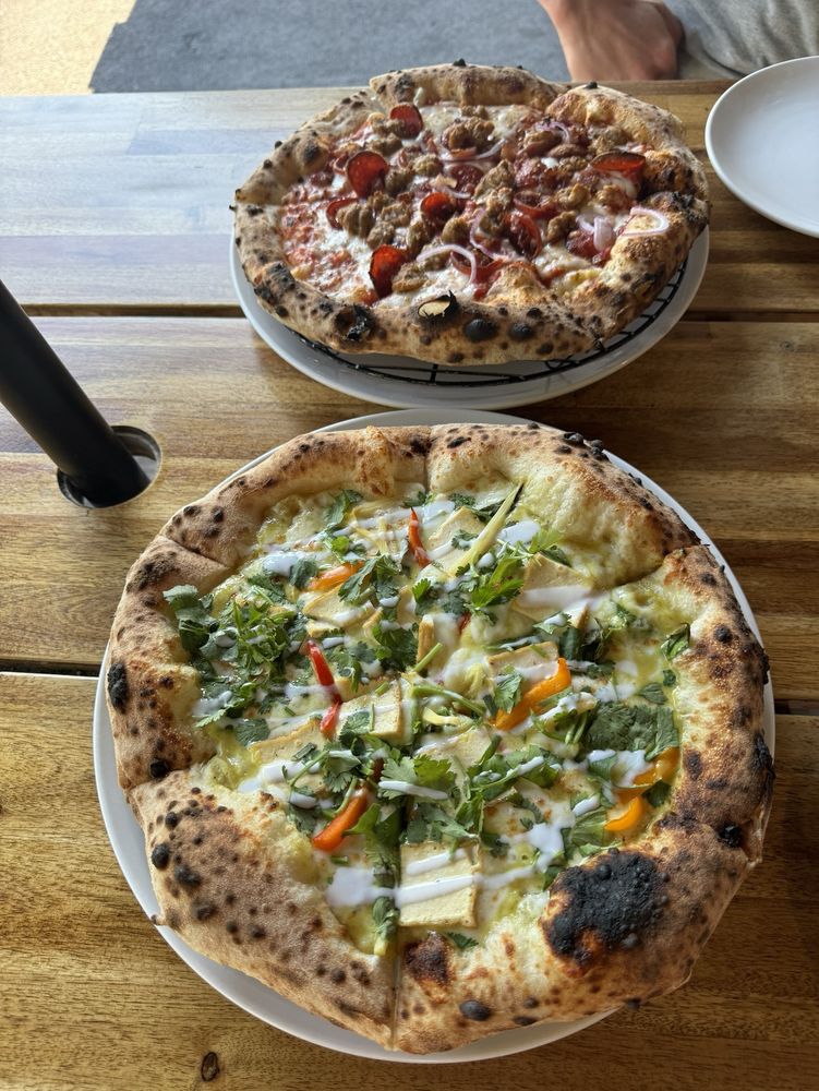 Green Curry Pizza