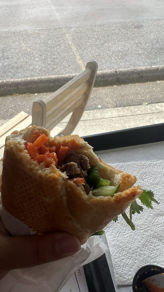 Grilled Beef Banh Mi