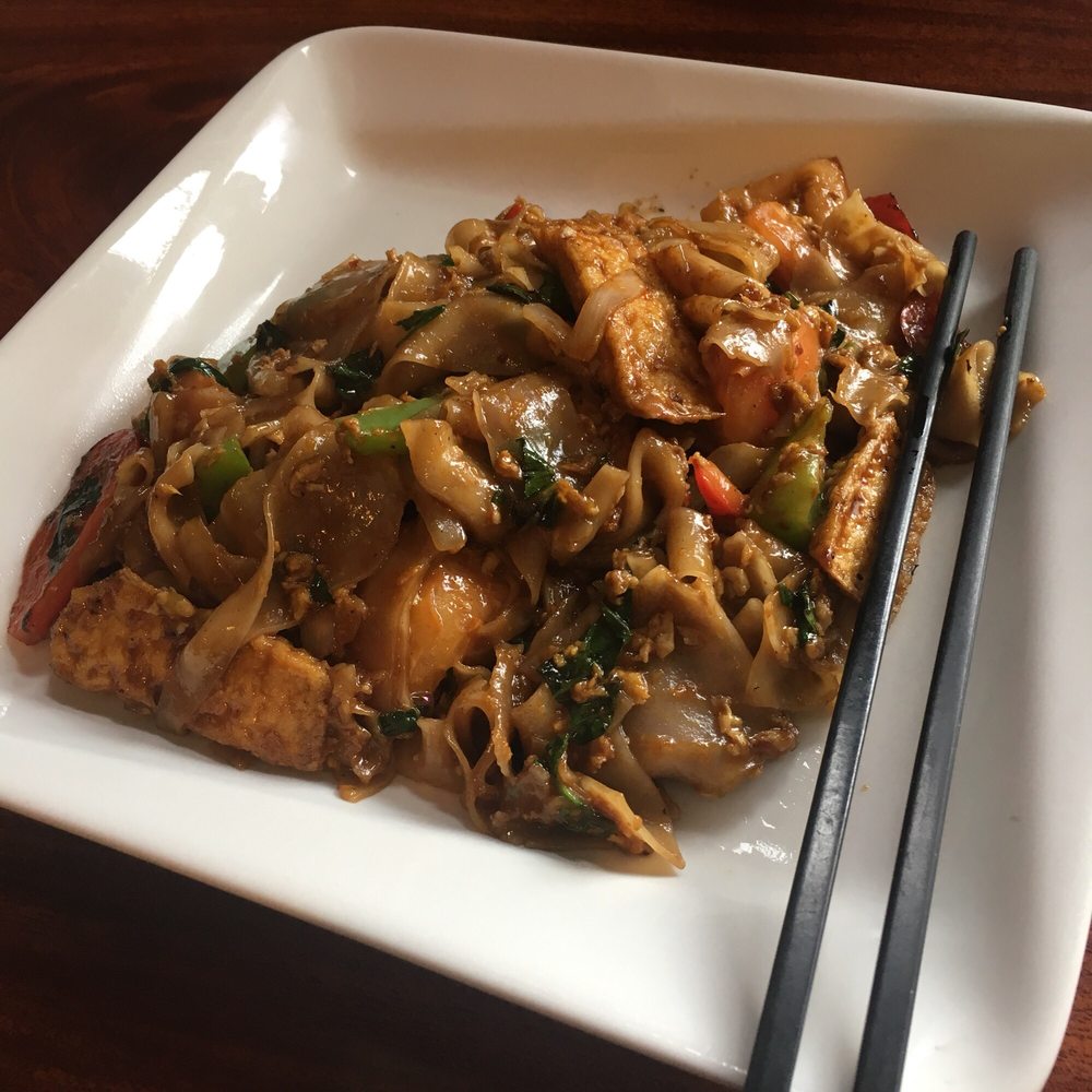 Drunken Noodles