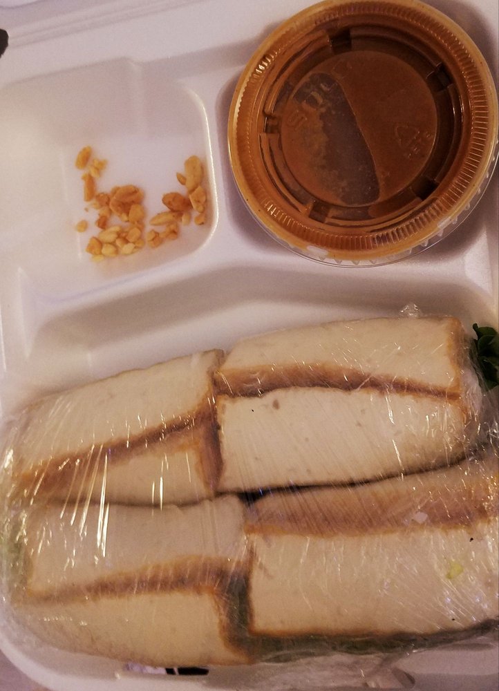 2 Pieces Shredded Pork Salad Roll