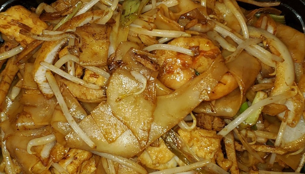 House Special Rice Noodle (dry) 招牌炒河