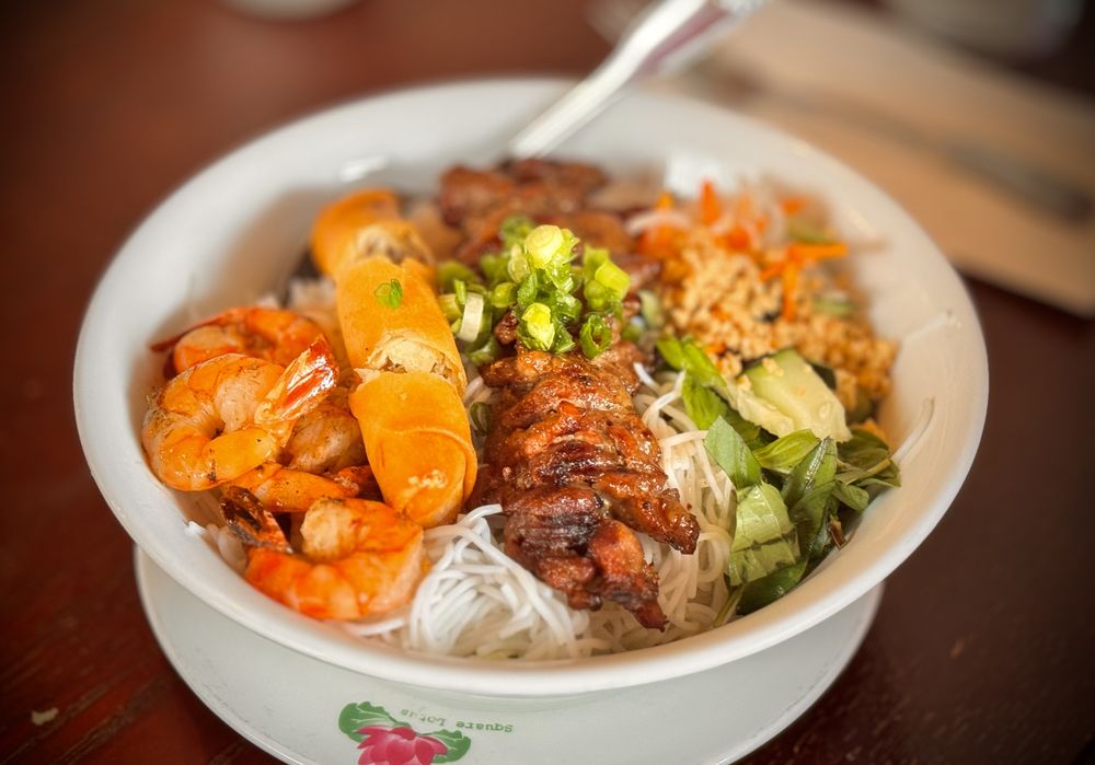 House Special Noodle Bowl