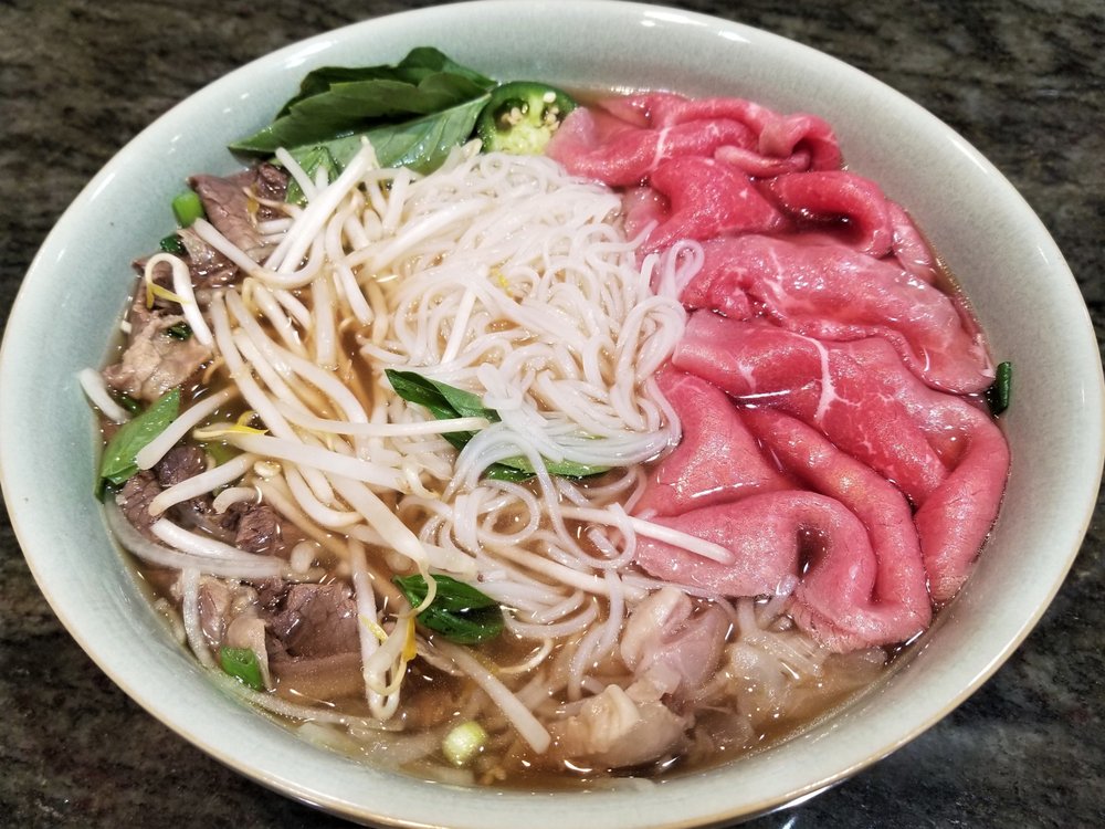 Pho Tai Chin Nam Gan