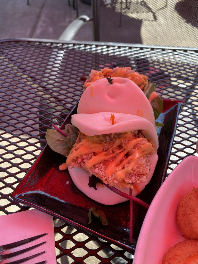 Crispy Soft-shell Crab Bun