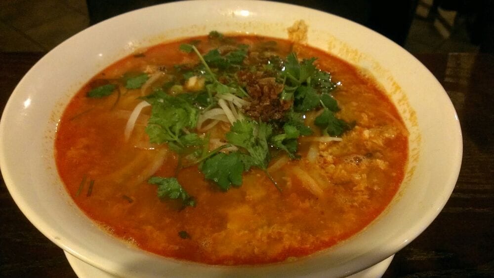 Bánh Canh Udon (not Spicy) / Udon Noodle Tomato Base Soup with Prawns and Crab Meat