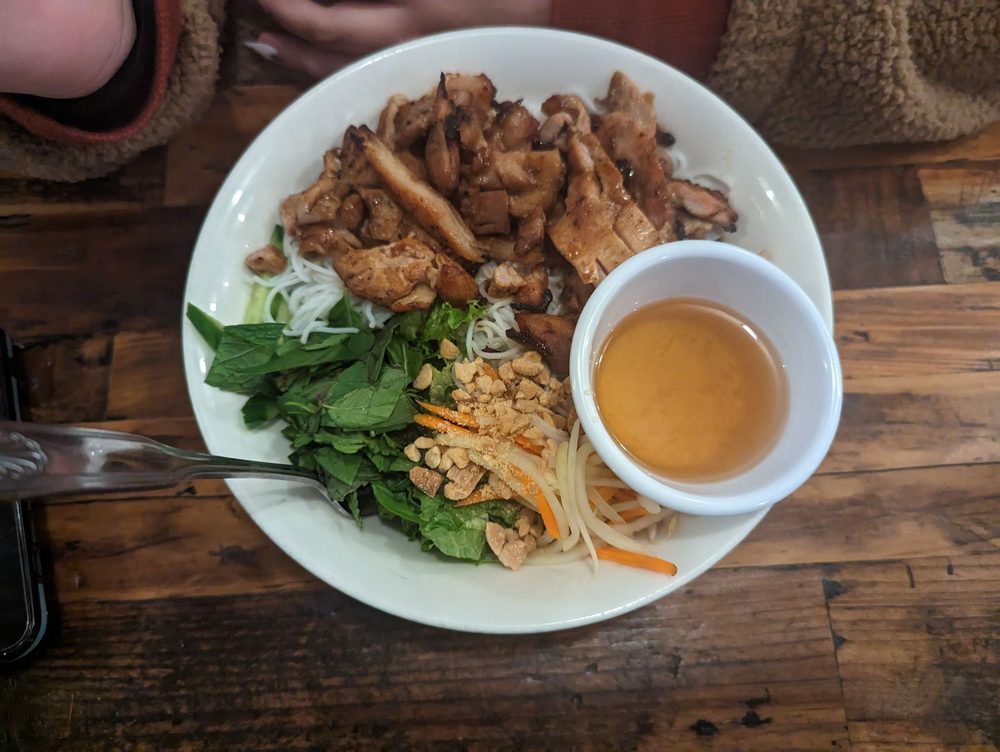 Chicken Vermicelli Bowl