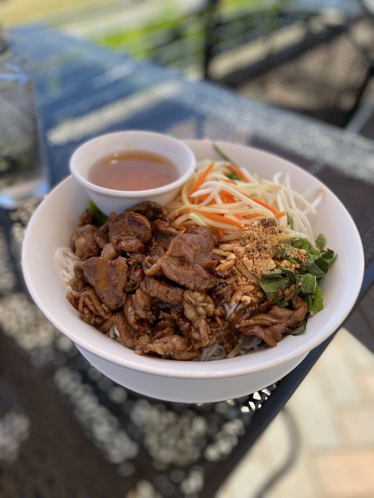 Grilled Pork Vermicelli Bowl