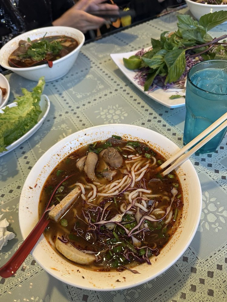 Bun Bo Hue