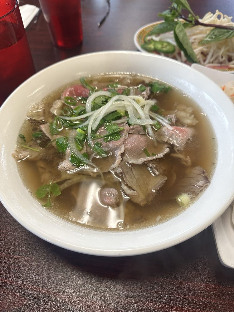 Pho Tai