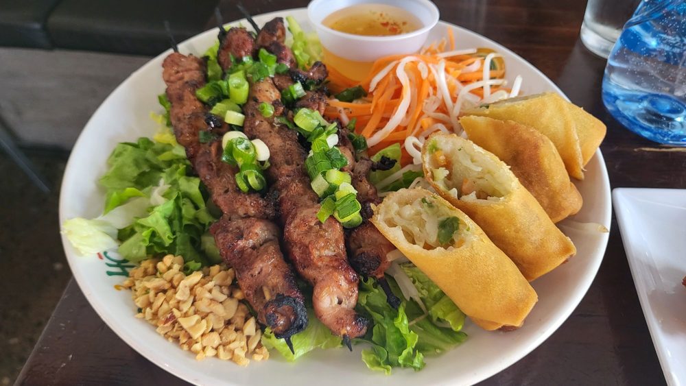 Lemongrass Beef Vermicelli Bowl