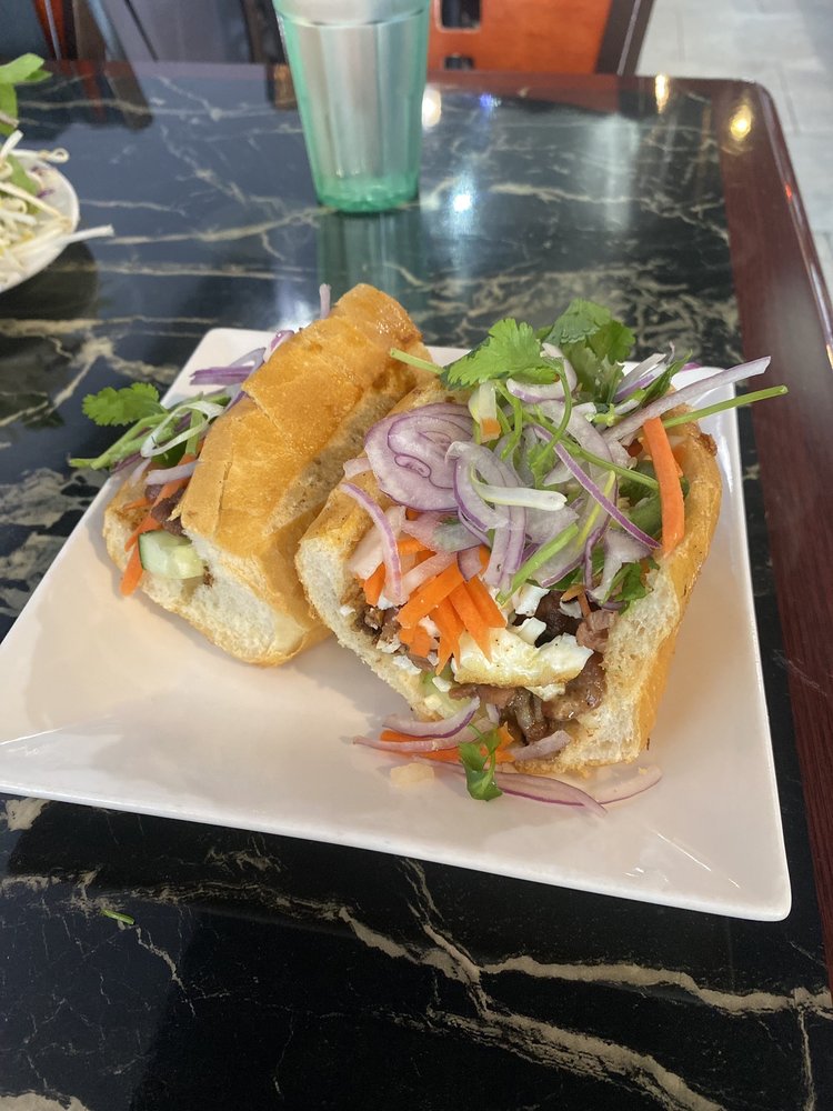 French Bread. Bánh Mĩ.