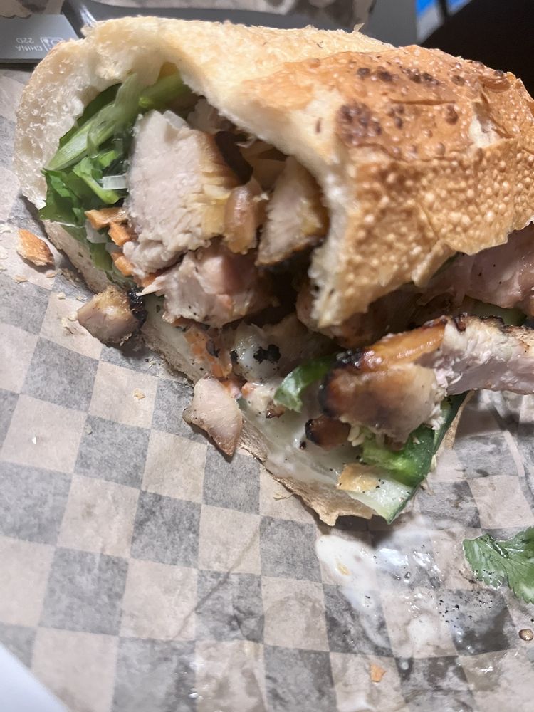 Chicken Bahn Mi