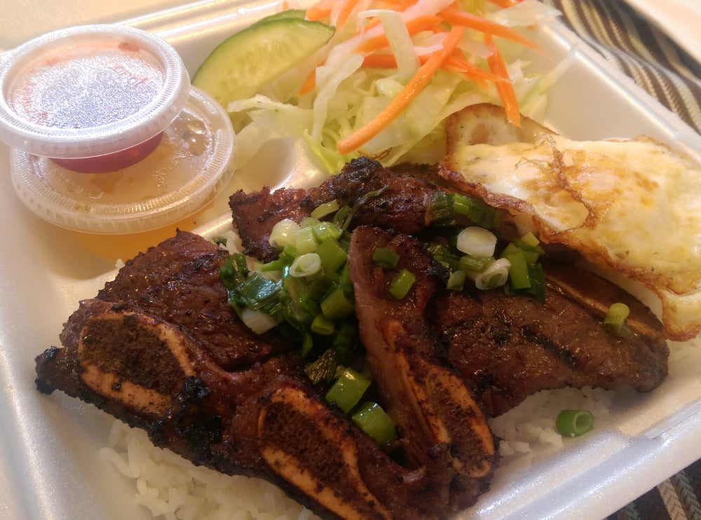 B03 Grilled Beef Short Rib / Bún Sườn Bò Nướng