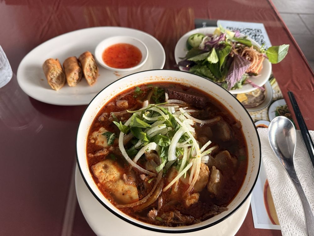 Cha Gio / Vegan Crispy Egg Rolls