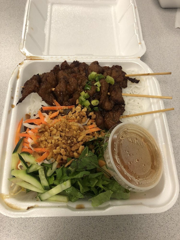 Banh Mi Thit Nuong / Vegan Pork Sandwich