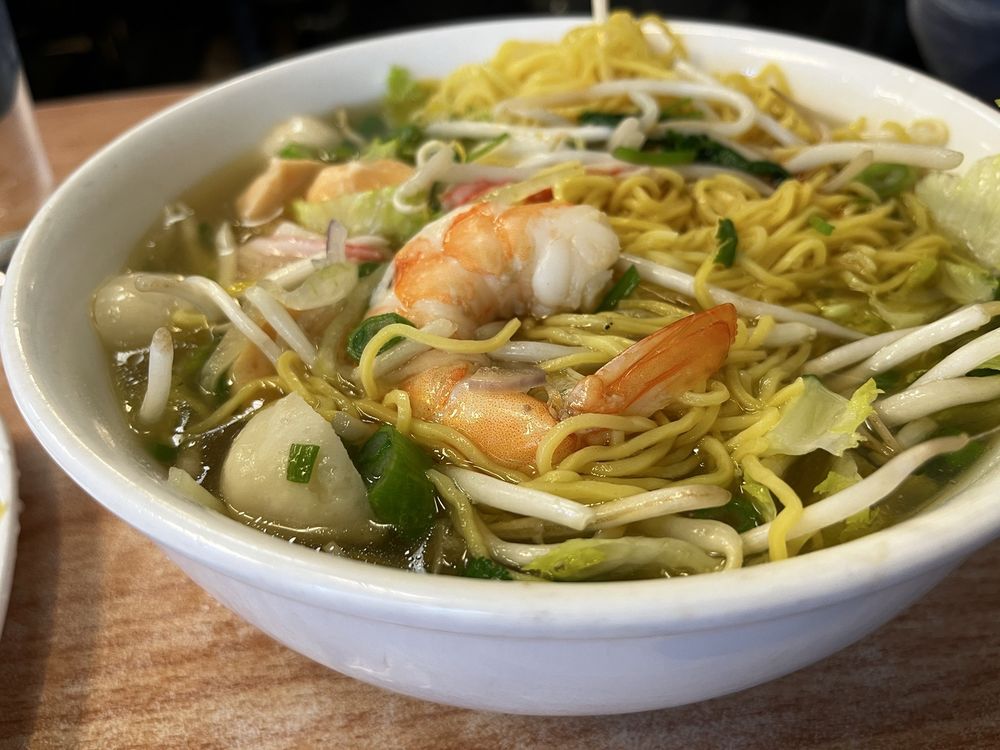 Seafood Yellow Noodle Soup