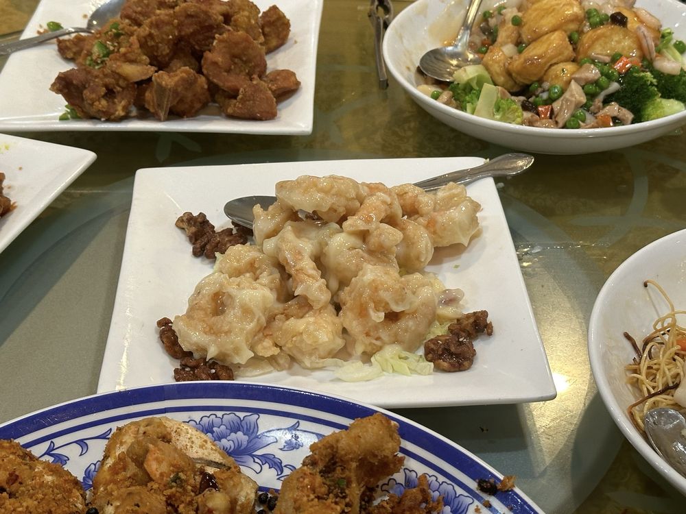 Honey Walnut Prawns