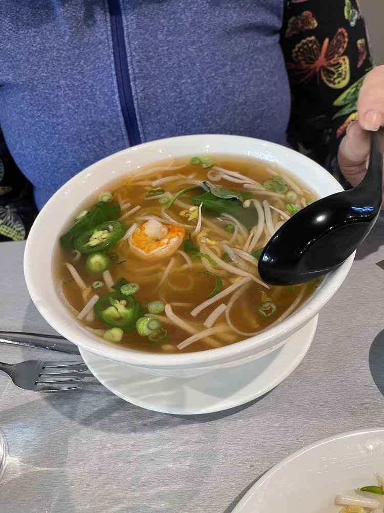 Phở Tôm / Shrimp Pho