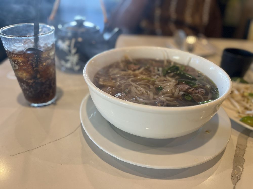 Pho Dac Biet- Combo Pho