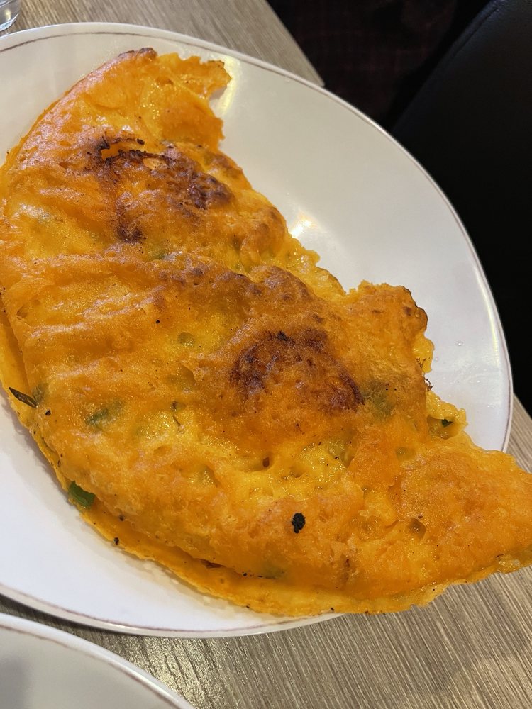 Banh Xeo - Half Moon Crepe