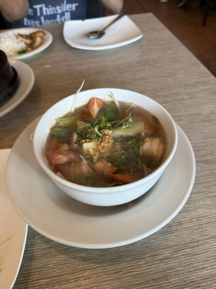 Canh Chua Chay - Vegetarian Tamarind Soup