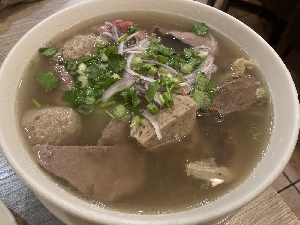 Pho Dac Biet- Combo Beef Pho