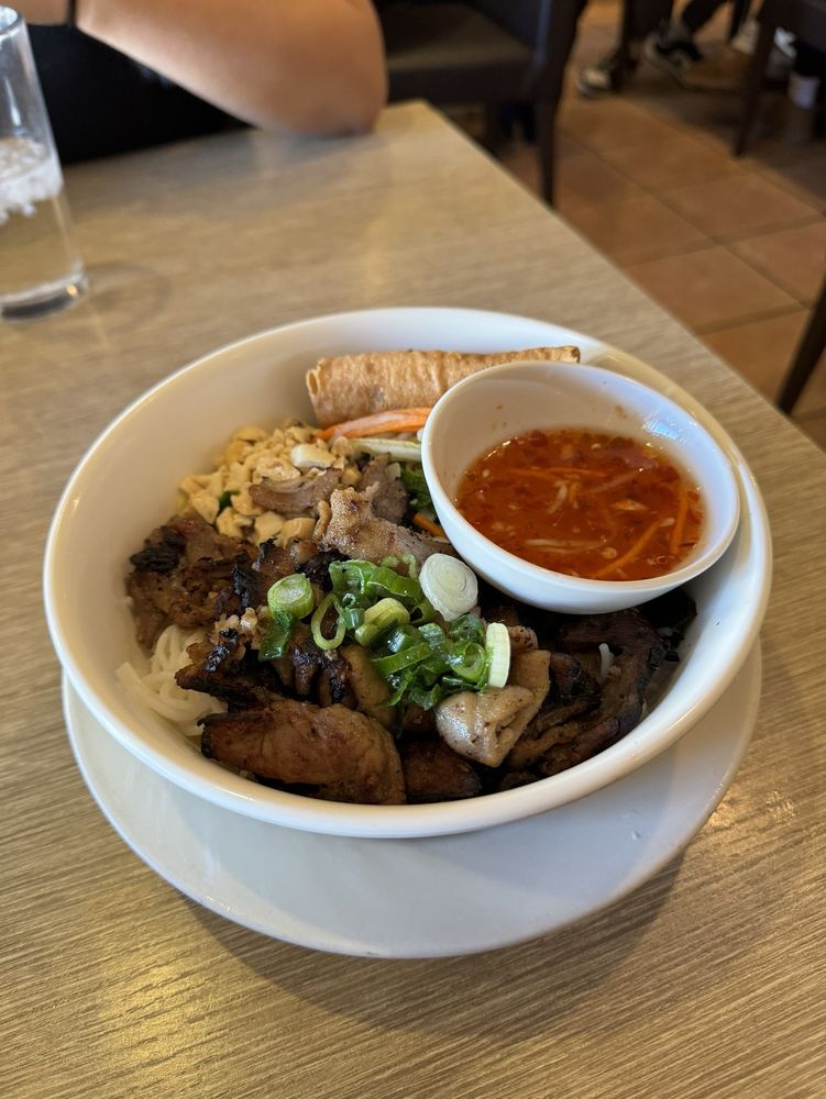 Banh Mi Heo Nuong - Grilled Lemongrass Pork Banh Mi