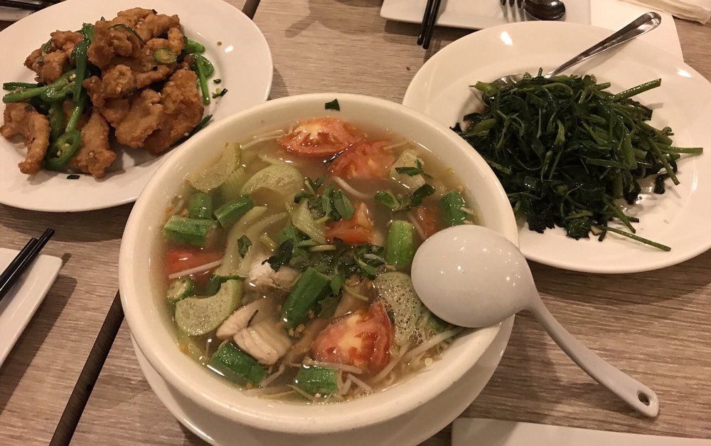 Com Suon Chao Tom - Pork Chop with Sugarcane Shrimp