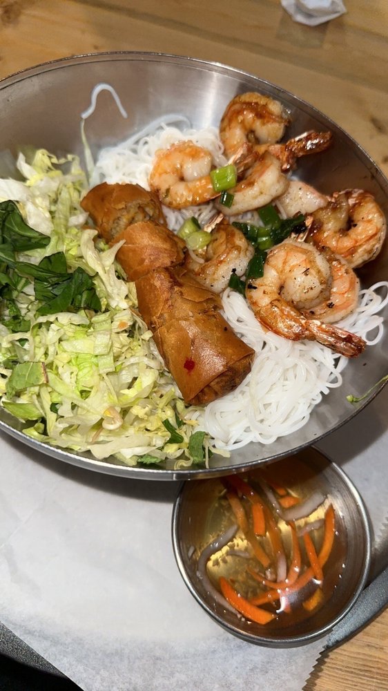 Grilled Shrimp Noodle Salad