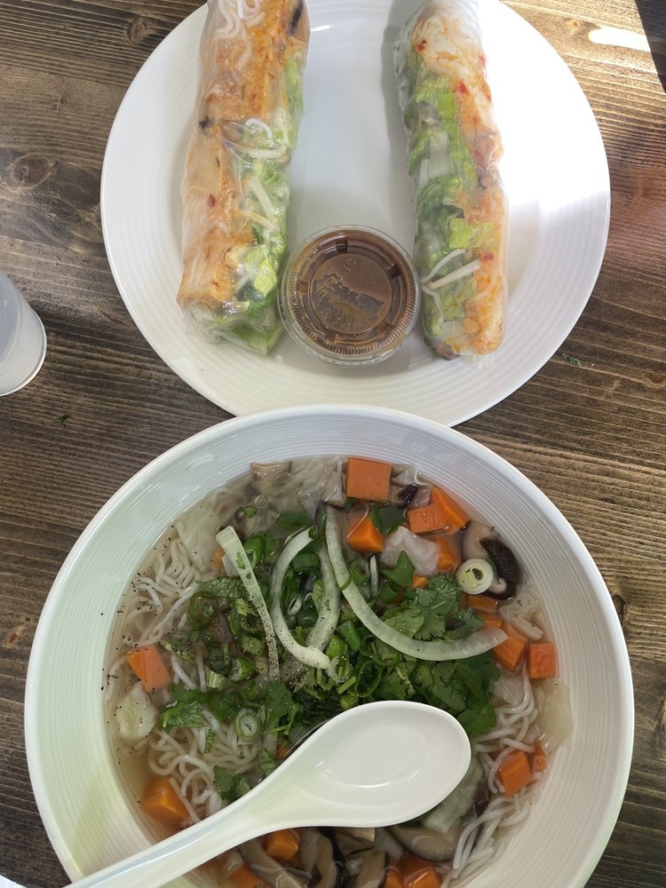 Lemongrass Tofu Sandwich