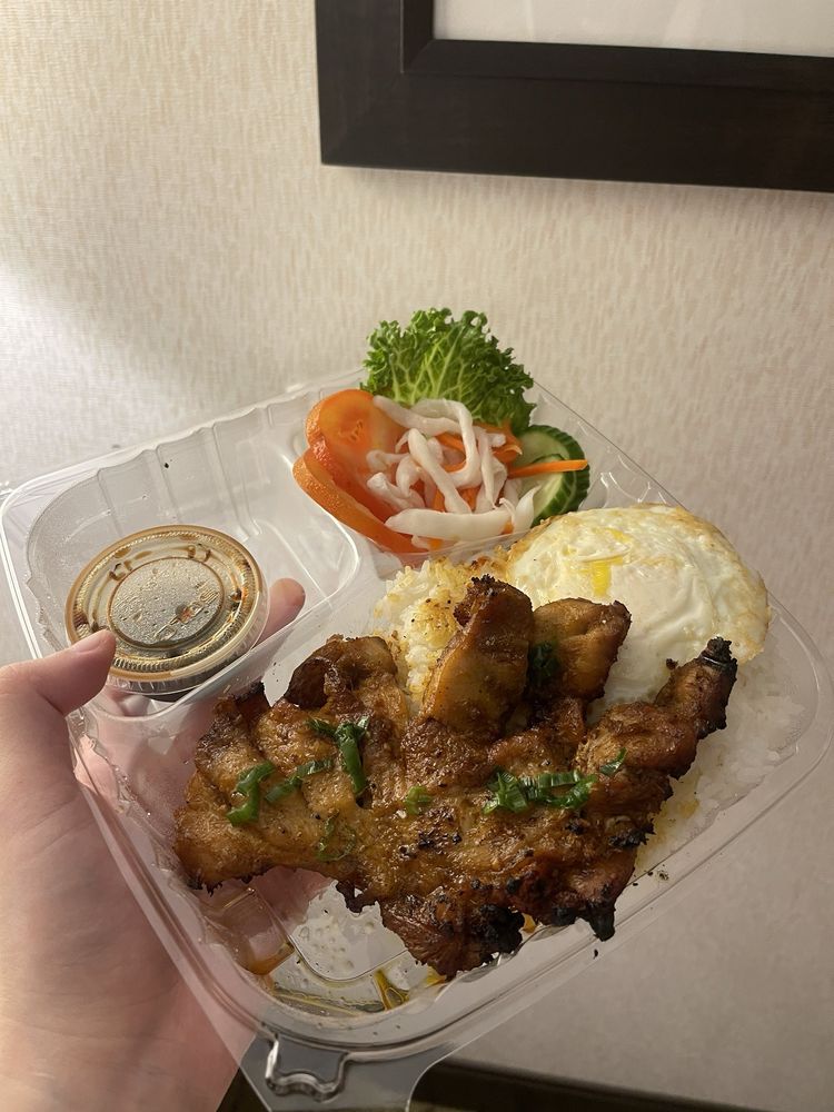 Grilled Chicken Over Rice