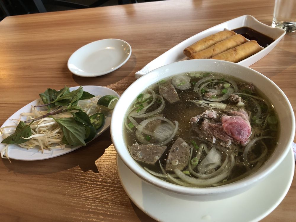 Chả Giò - Vietnamese Egg Roll