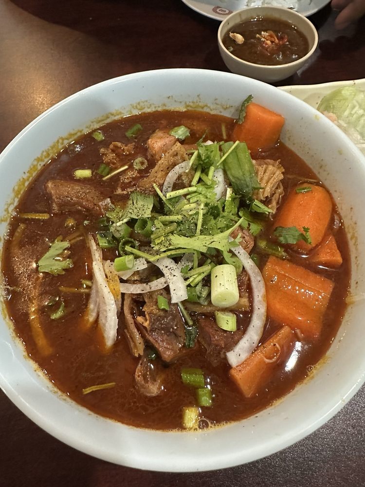 Bun Oc Rice Noodle Soup