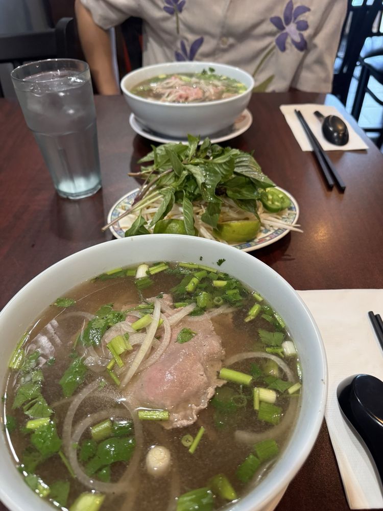 Pho Tai