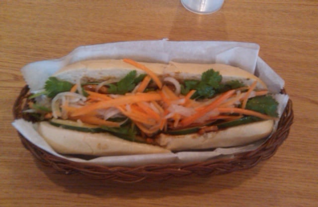 Bahn Mi Thit Nuong