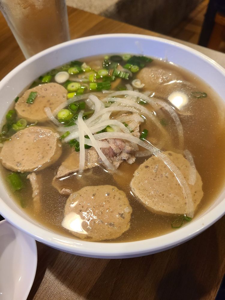 Pho Tai