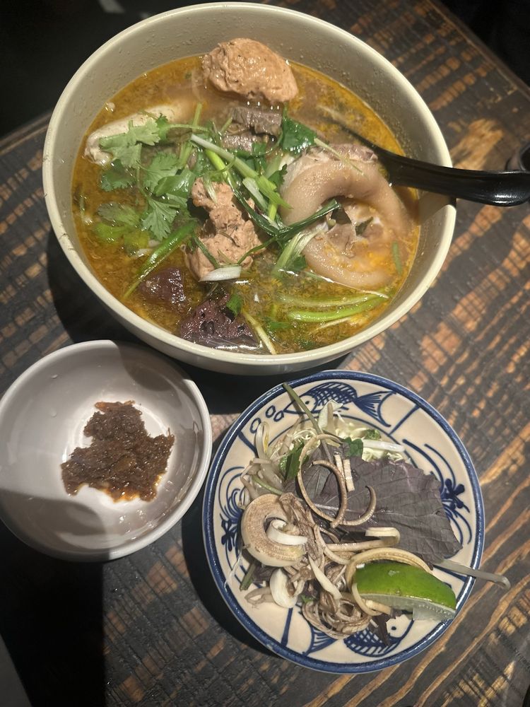 Bun Bo Hue