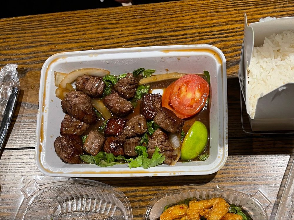 Bo Luc Lac (michelin Recommended).