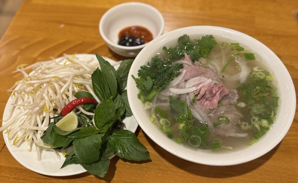 Pho Tai