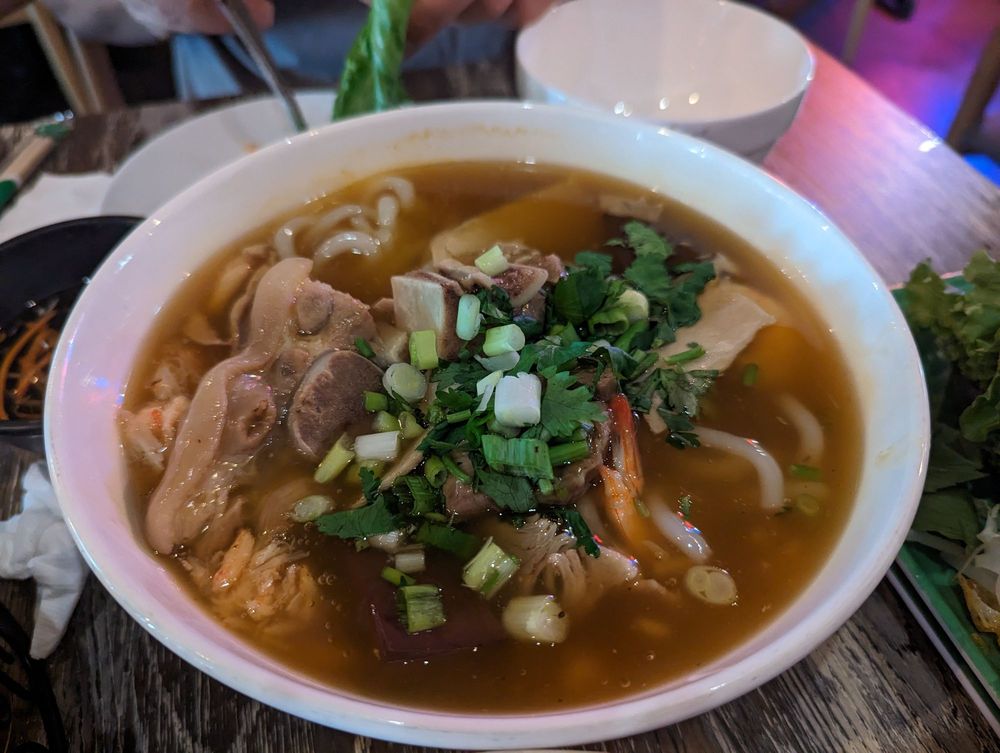 Banh Canh Cua