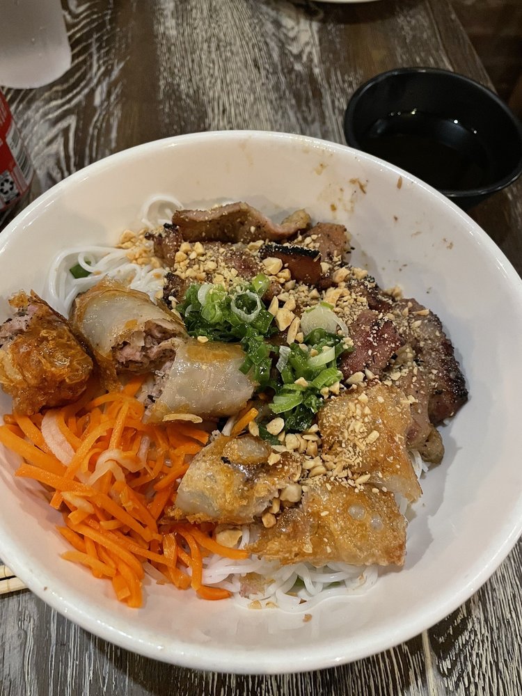 Bun Thit Nuong Cha Gio