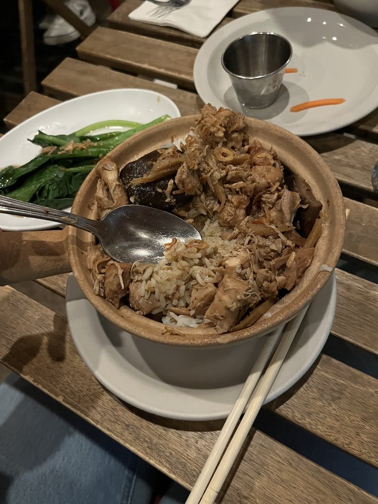 Clay Pot Ginger Chicken
