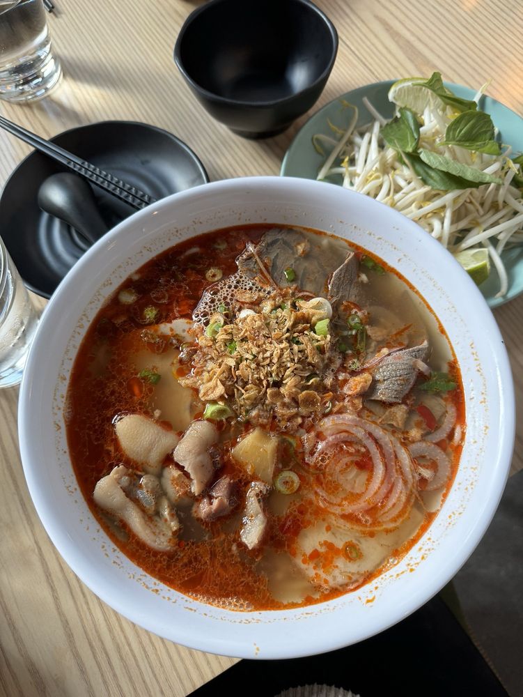 Bun Bo Hue