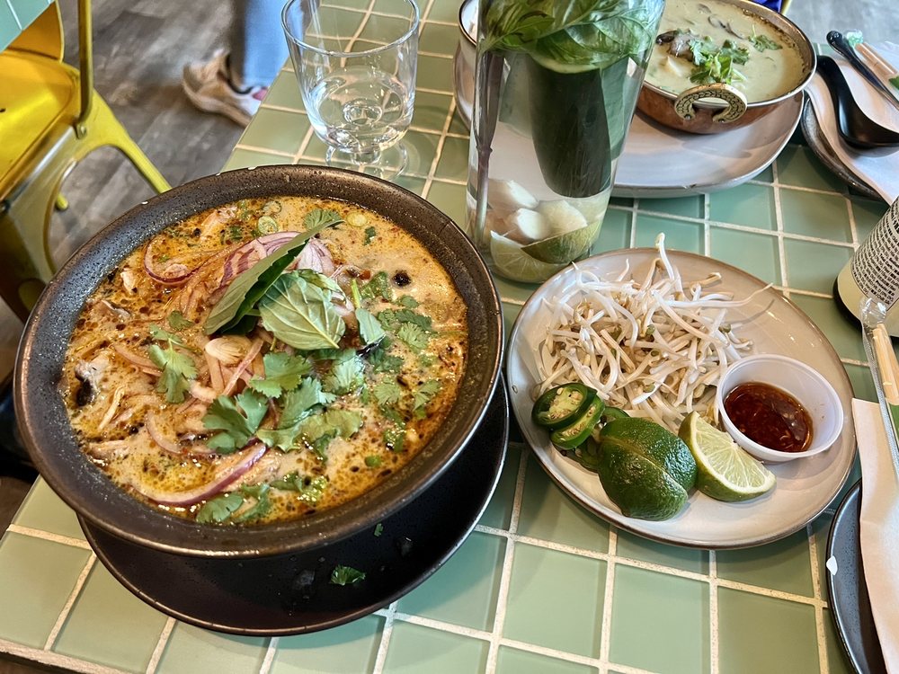 Coconut Spicy Lemongrass Soup